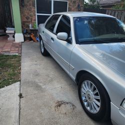 2009 Mercury Grand Marquis
