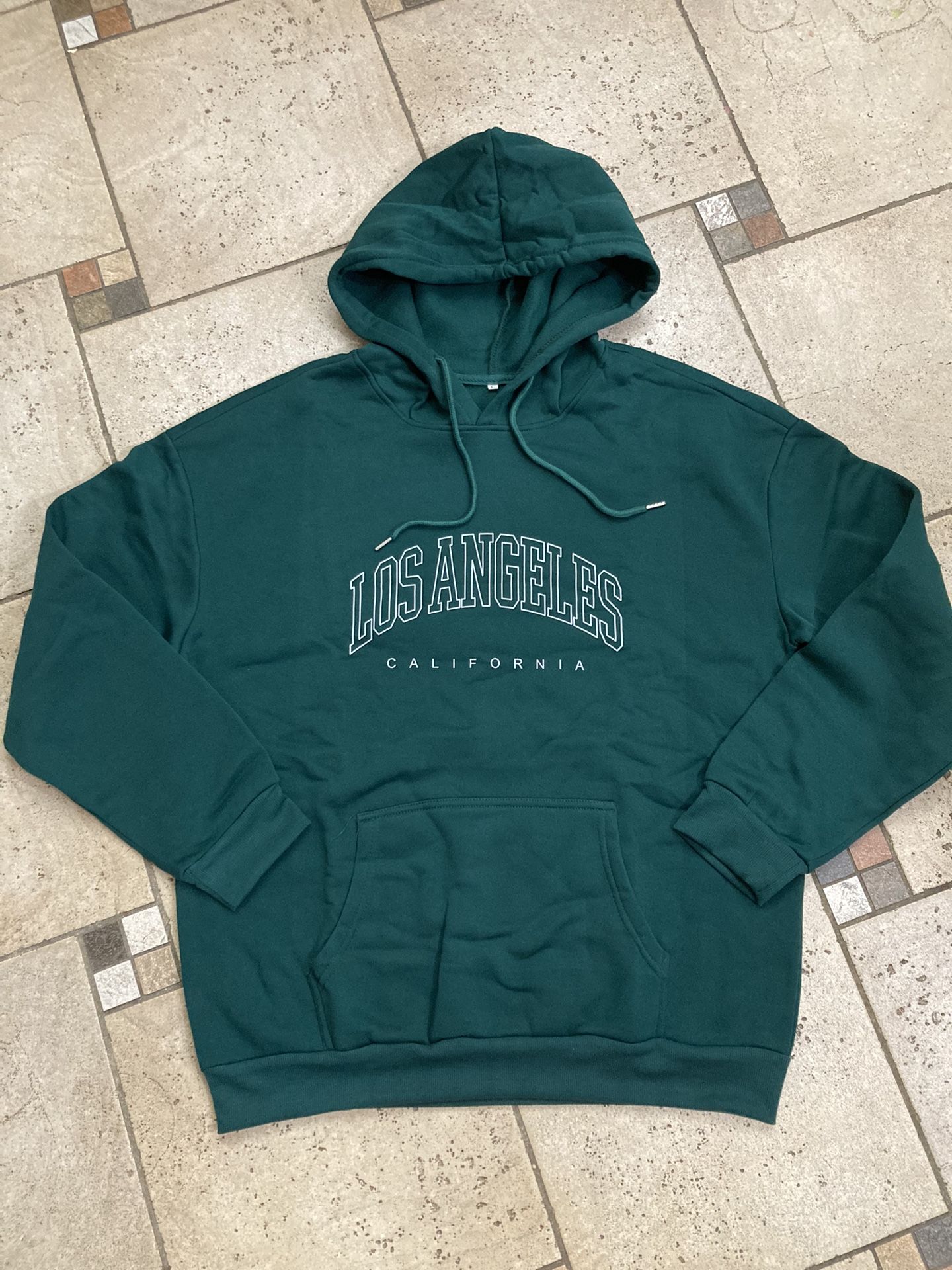 NEW Men’s Hoodie Sweatshirt Size L