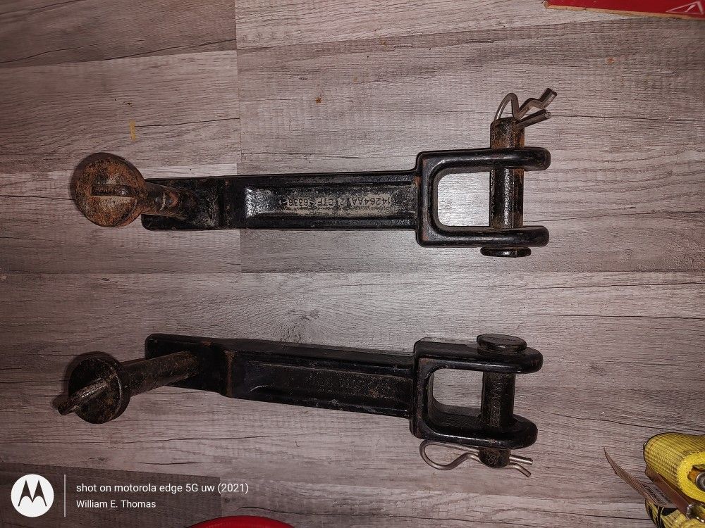 Tow Hooks For Semis