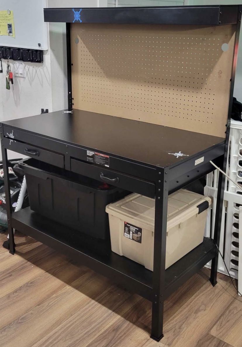 Yukon Work Bench Used/ As Is Good Condition