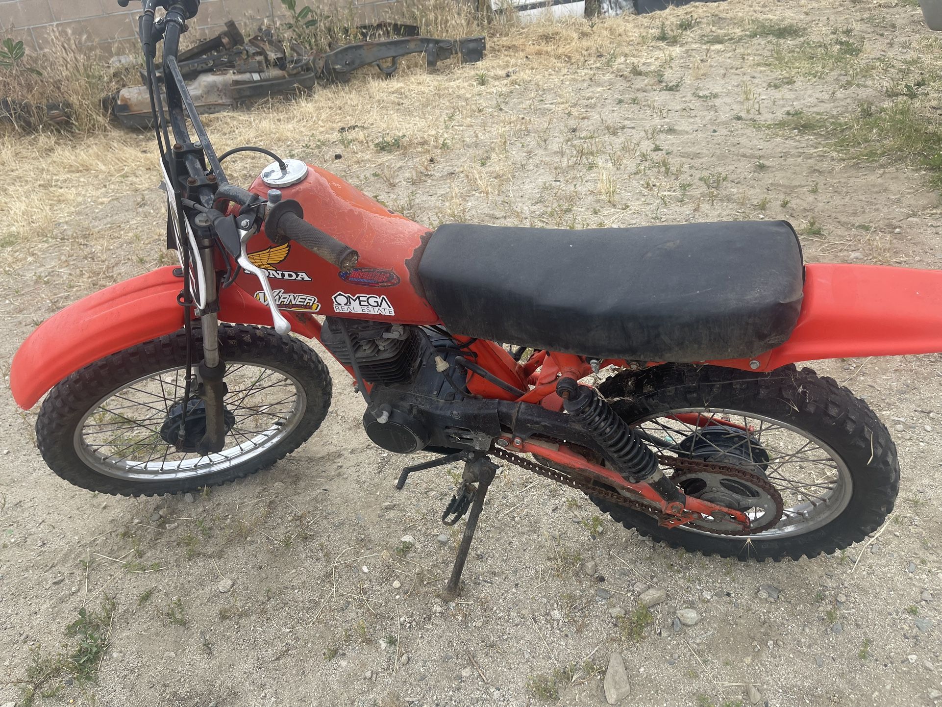 1983 xr100