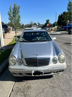 Mercedes Benz