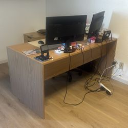Oak color Desk