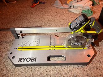 ONE+ 18V Cordless 5-1/2 in. Flooring Saw with Blade (tool only)