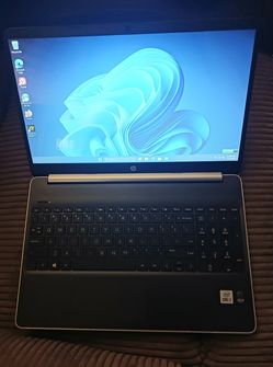 Core i7 10th Gen HP 16" 16GB RAM 256GB NVMe SSD Webcam Wi-Fi/Bluetooth Wireless Windows 11