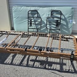 Electric Adjustable Hospital Bed  & Hospital mattress (DELIVER OPTION)