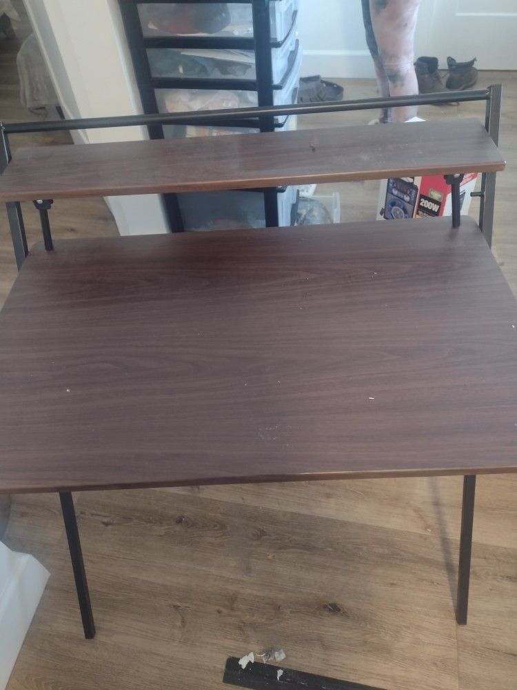 Small Computer Table
