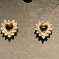 10KT Gold And Damond Heart Earrings