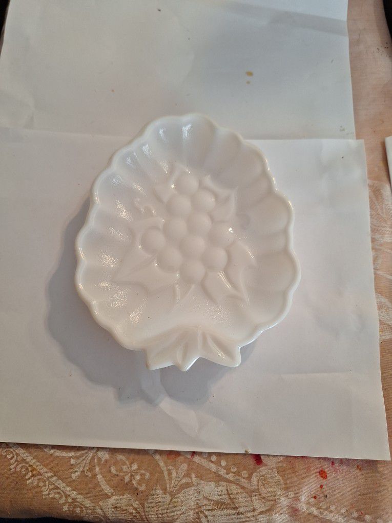 Vintage Milk Glass Textured Grape Shaped Candy Dish