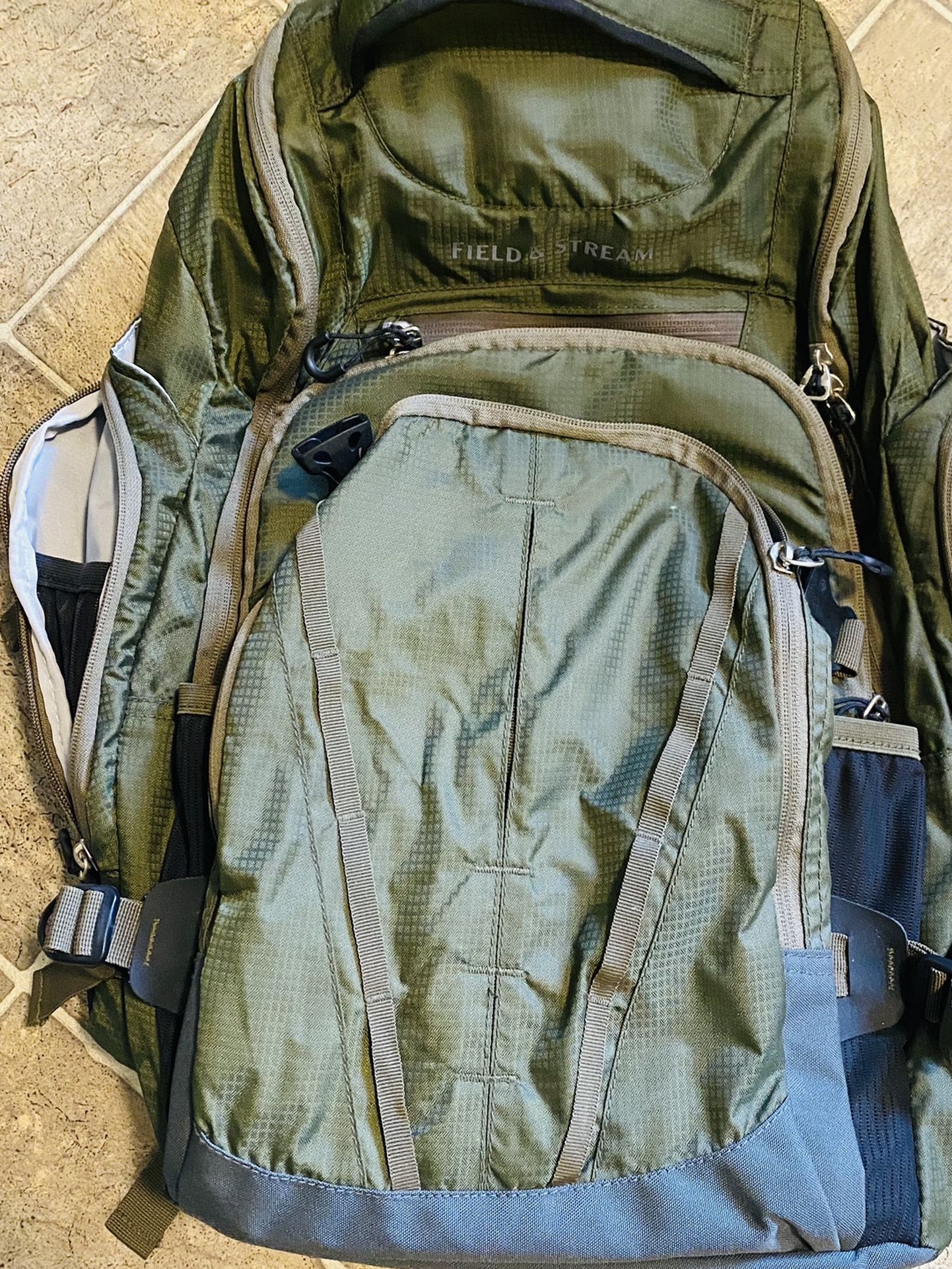 Brand New Field & Stream Backpack