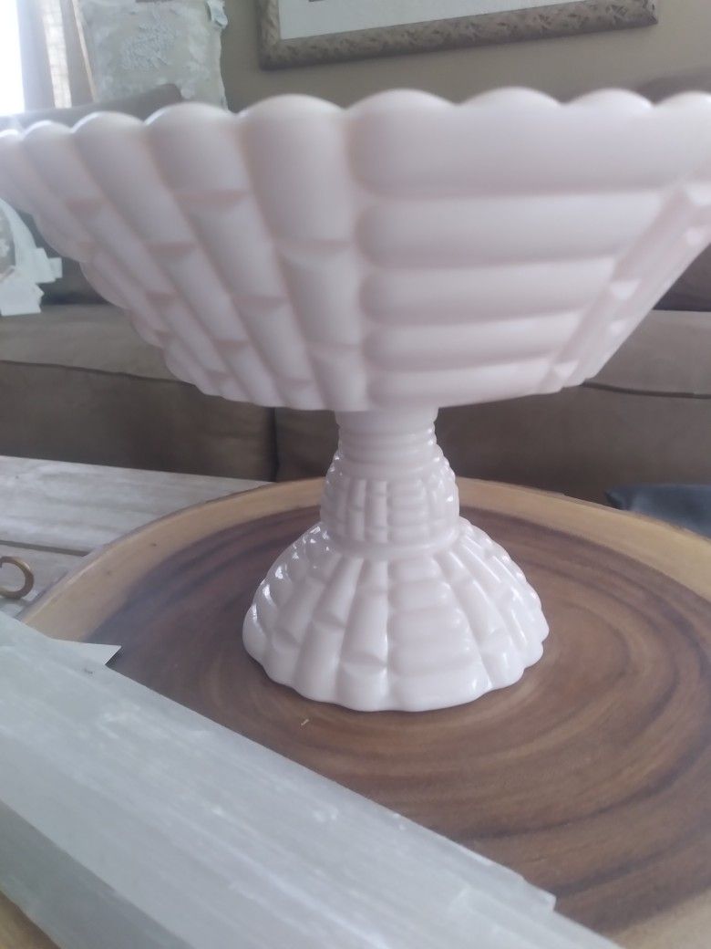 Vintage Pale Pink LOUISA Milk Glass Pedestal Bowl