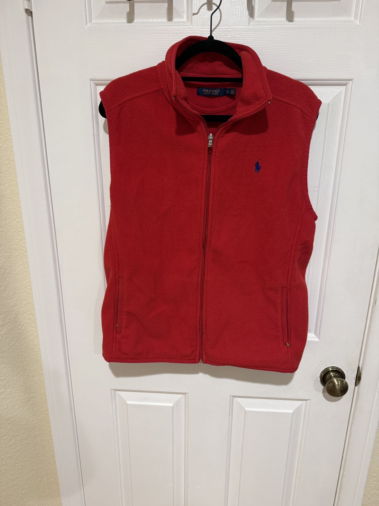 Ralph Lauren Polo Golf Women’s Fleece Vest in size Extra Large.