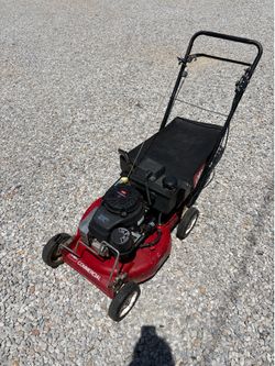 Toro 21inch Model 22197 Commercial self propelled mower with bag