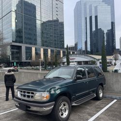 1996 Ford Explorer