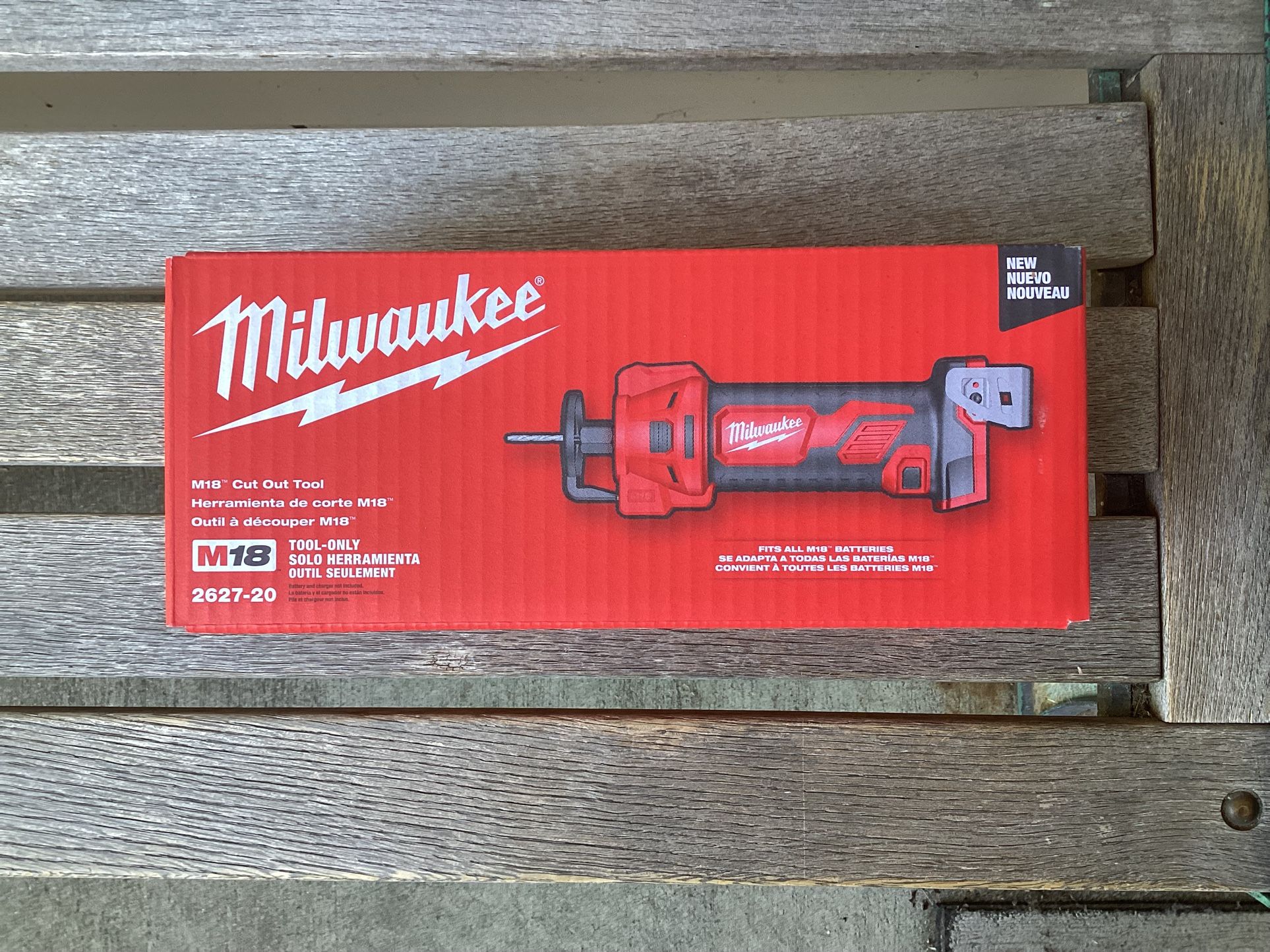 Milwaukee M18 Lithium-lon Cordless Drywall Cut Out Rotary Tool. Brand NEW. Tool Only. NUEVO.