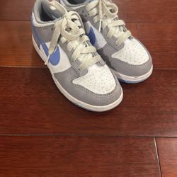 Nike Dunks 