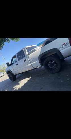 8 Lug Wheels 35 Inch Tires