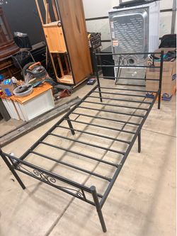 Twin bed frame