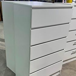 Chest Of Drawers White New🤍⭐️