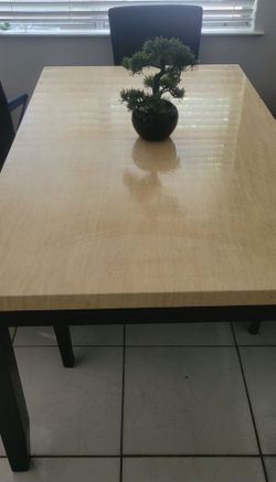 Dinning table