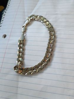 Bracelet