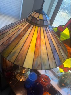 Meyda Tiffany type Stained Glass Table Lamp