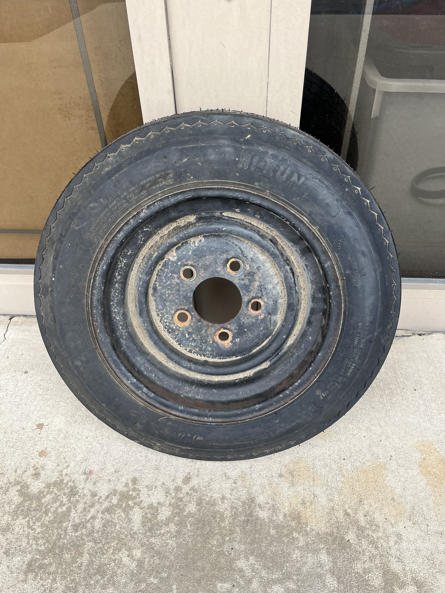 Small Trailer Wheel And Tire