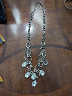 Paparazzi Necklace Missing 1  Rhinestone