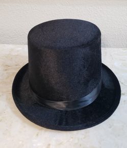 Classic Black Velvet Top Hat With Satin Ribbon Band, Great For A Variety Of Halloween Costumes, Fits Like Adult Small!