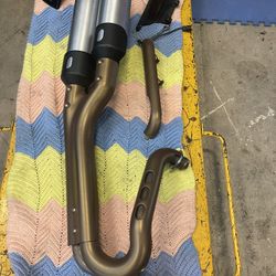 2018 Fat Bob Factory Exhaust 