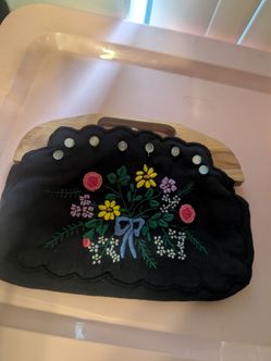 Black Embroidered Floral Handbag with Wooden Handle