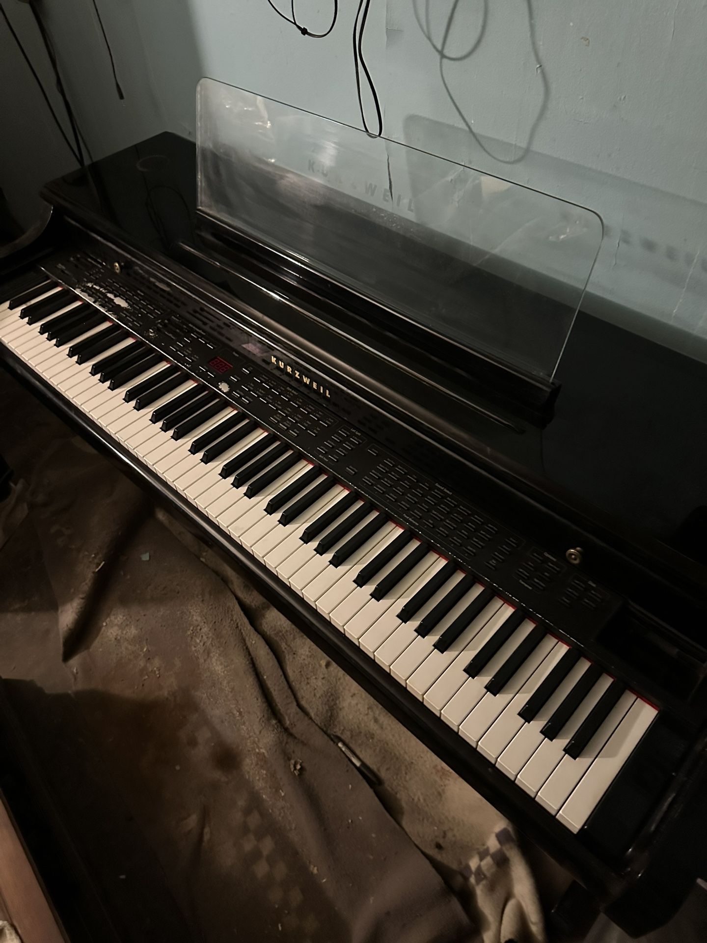 Kurz Weil Digital Piano (Mark 10 Model)