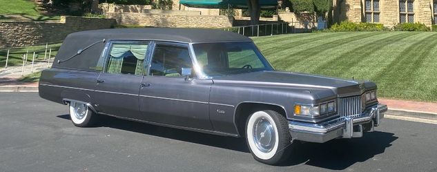 1975 Cadillac Hearse