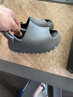 Yeezy Slides