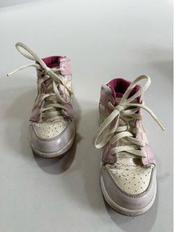 Nike Air Jordan 1 Mid Soft Pearl-pink foam