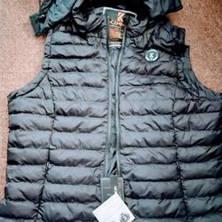 Kaminor Vest . Size L