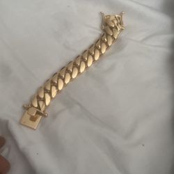 Cuban Link Bracelet 
