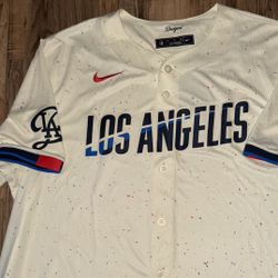 New Men’s Size Medium & XL Nike LA Dodgers City Connect Jersey