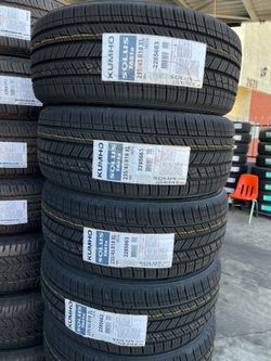 235/45/18 Kumho  New Tires Set Of 4 Installed And Balanced Set De 4 Llantas Nuevas Instaladas Y Balanceadas