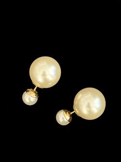 Dior Tribales Earrings – White Resin Pearls & Gold-Finish Metal