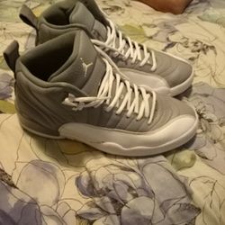 Jordan 12s Sz 9.5