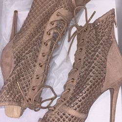 Women’s heels