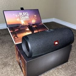 JBL Charge 4 