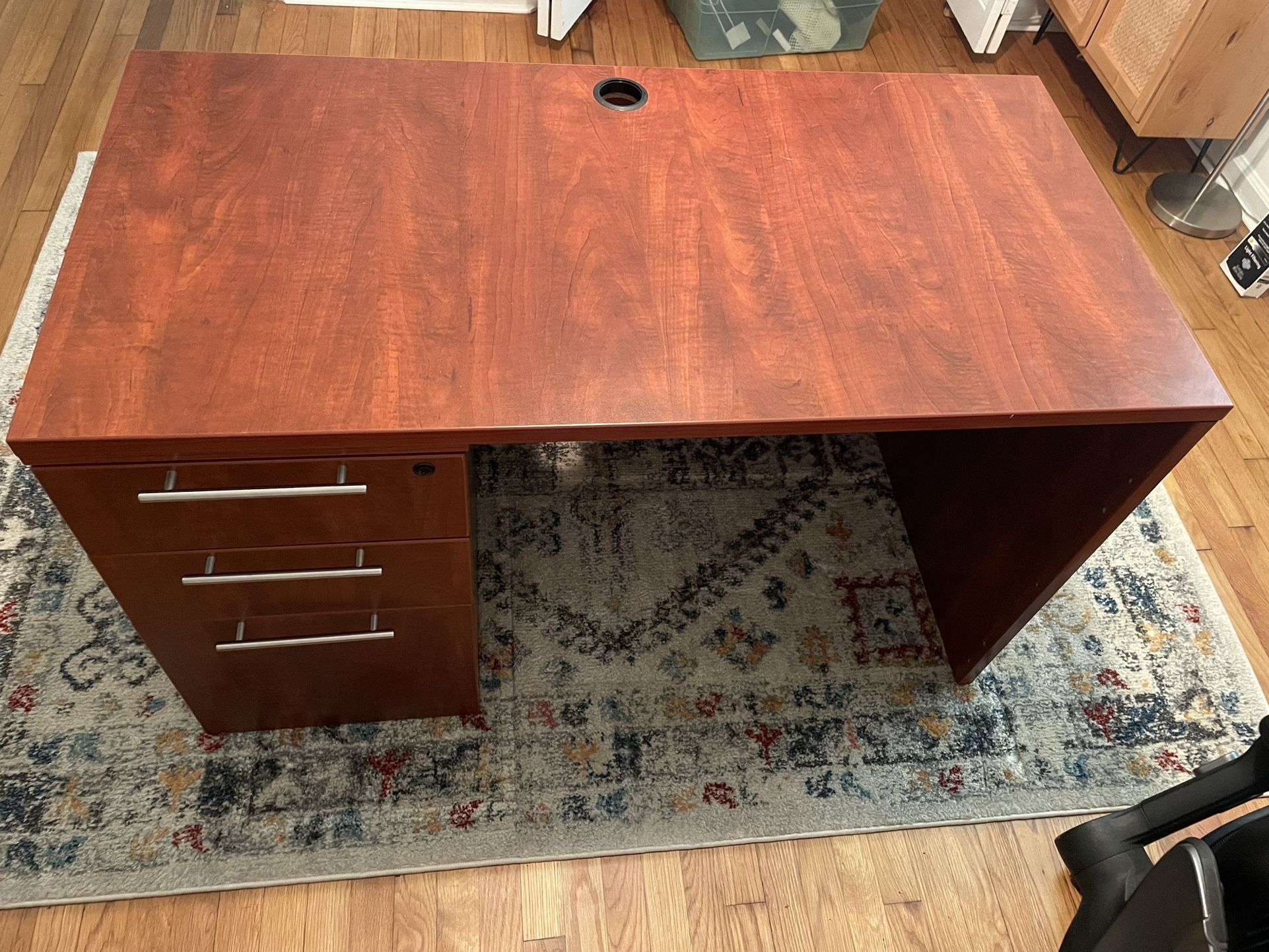 Expandable Desk with File Cabinet