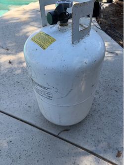 30lb steel propane tank $40