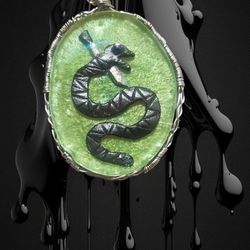 Leviathan Head Wound Three Piece Jewelry Set