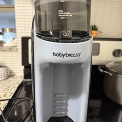 Baby Brezza Formula Pro® Advanced Baby Formula Dispenser