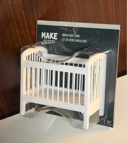 MAKE MARKET Miniature wooden Crib Dollhouse Furniture  Measure : 2.75 x 4 x 4 3/4 inches White wooden miniature crib by Make Market.  Still in origina