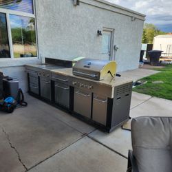 Barbecue Island