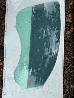 2010-2014 Ford Mustang Door Glass